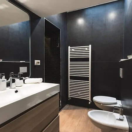 Piazza Della Valle Apartment *