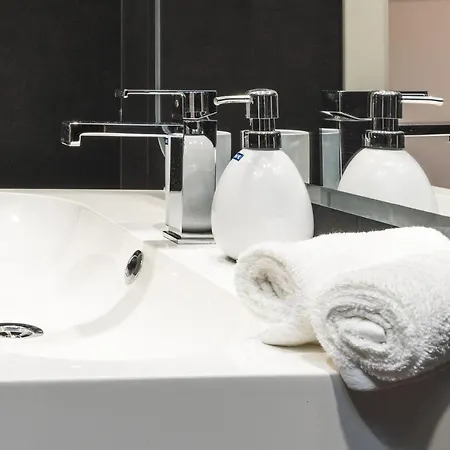 Piazza Della Valle * טריאסטה